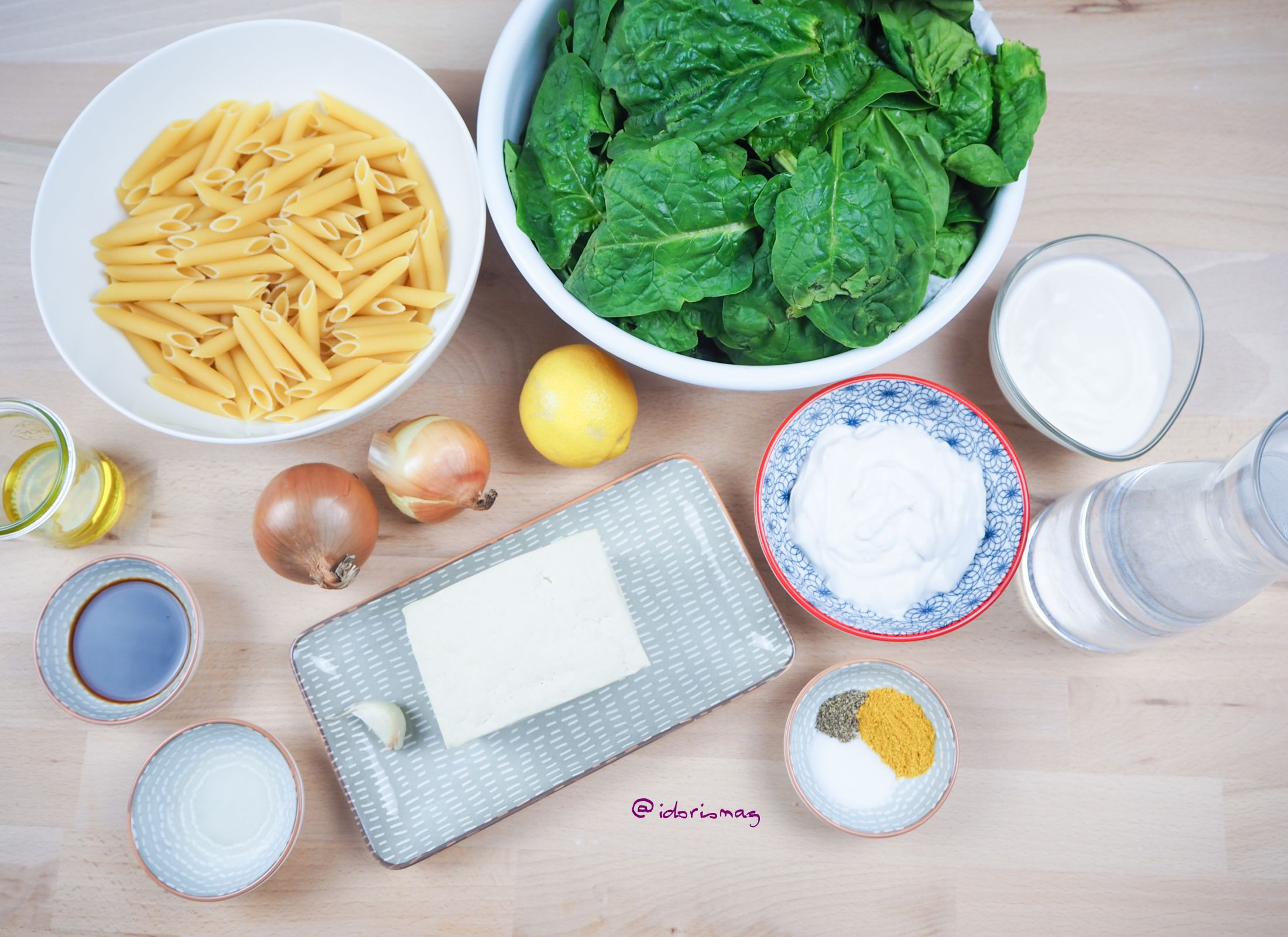 Cremige Spinat Tofu Pasta - Schnell & Einfach - Veganes Rezept